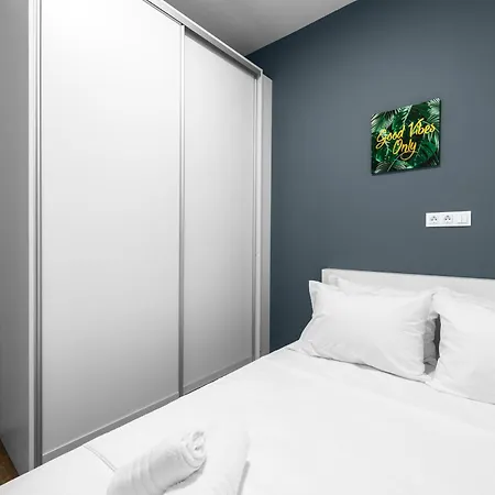 Denizen And Apartments, Nilie Hospitality Mgmt Apartment Thessaloniki