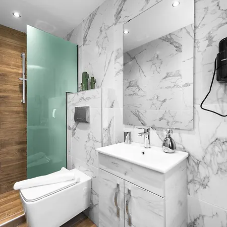 Denizen And Apartments, Nilie Hospitality Mgmt * Thessaloniki