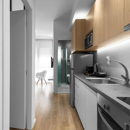 Denizen And Apartments, Nilie Hospitality Mgmt Apartment Thessaloniki