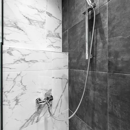 Denizen And Apartments, Nilie Hospitality Mgmt Apartment Thessaloniki